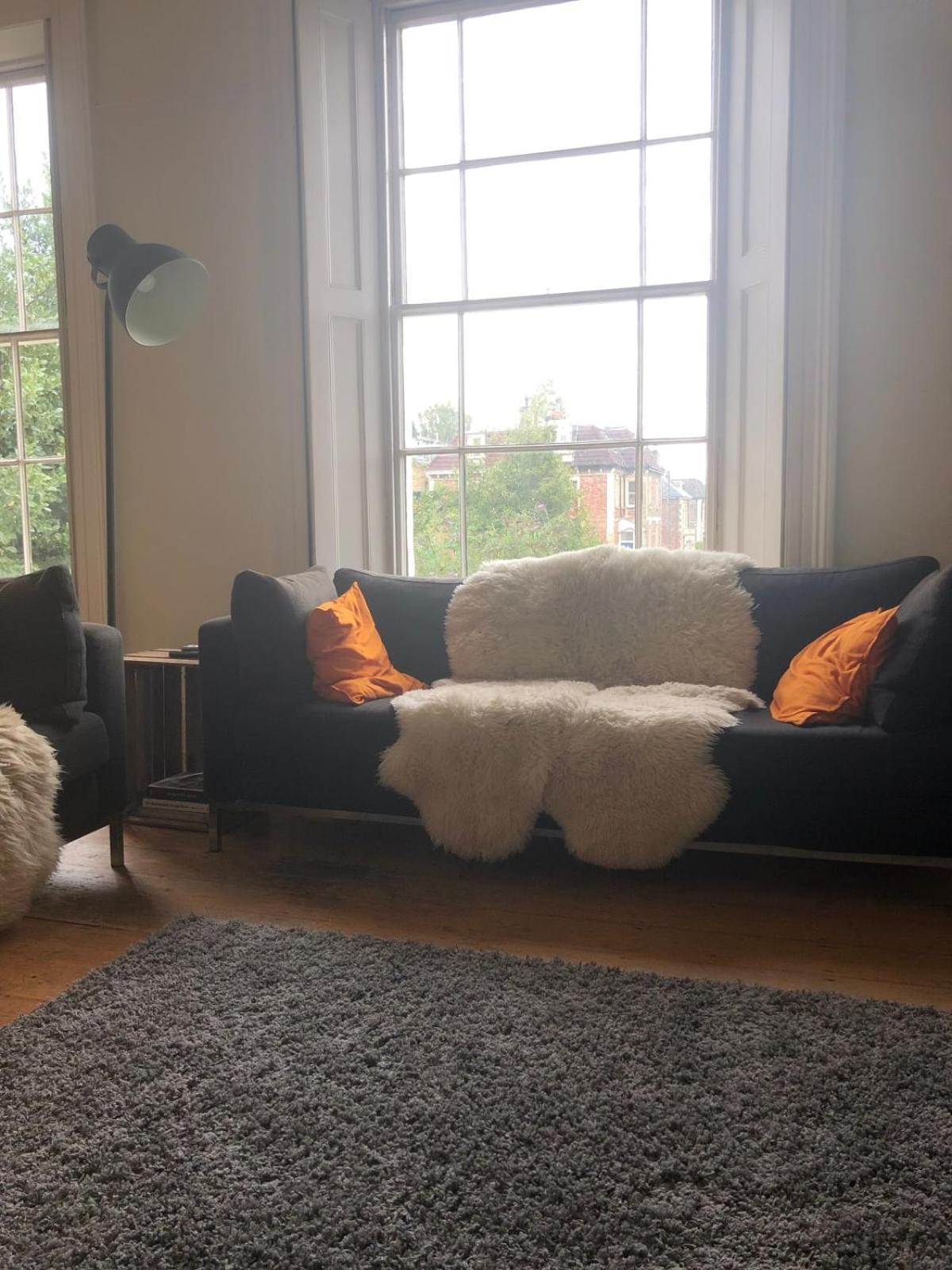 Сasa de vacaciones Higgihaus 7 Bed Sleeps Up To 18 Big Groups Location Bristol